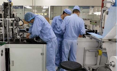 先進集體風采 工投集團云植藥業醫用防護用品應急生產項目組